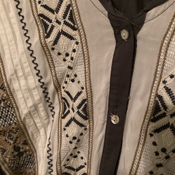 Anthro peasant style top - Picture 7 of 7